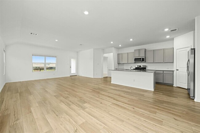 Photo - 2416 Four Waters Lp