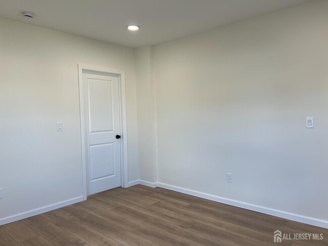 Photo - 33 Obert St Unit 2B