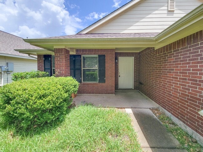 3010 Stonecross Ln