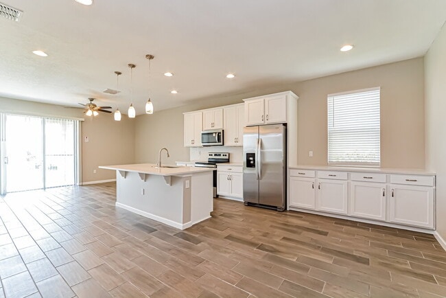 Photo - 281 Alford Dr
