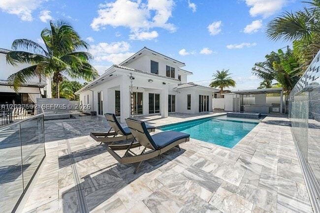 4497 SW 25th Terrace