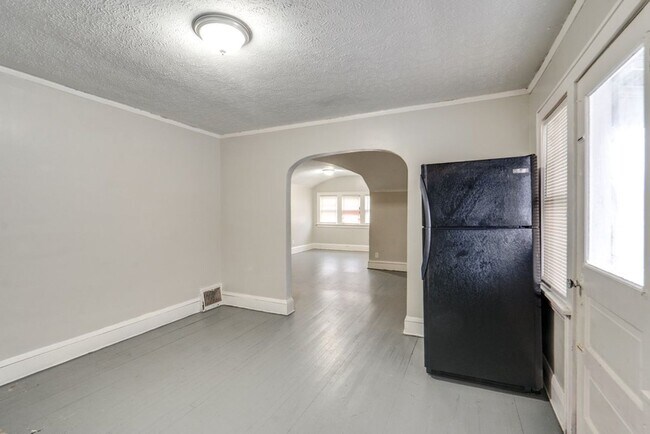 Photo - 614 Madison Ave Unit #3