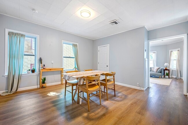 Photo - 30 Hooper St Unit 2