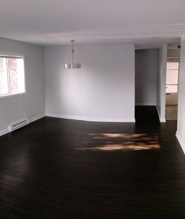 Photo - 6359 N Ridge Ave Unit 301