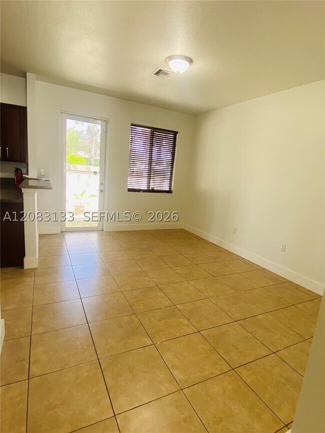 Photo - 21401 NW 13th Ct Unit 701