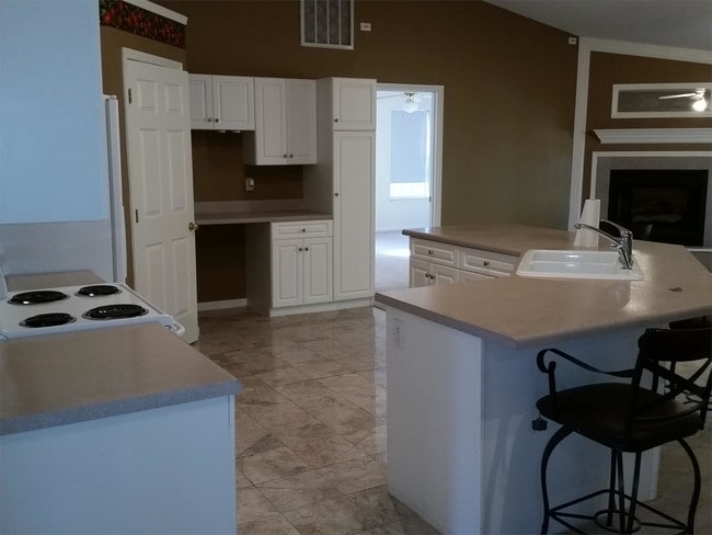 Photo - 123 Kingfisher Dr