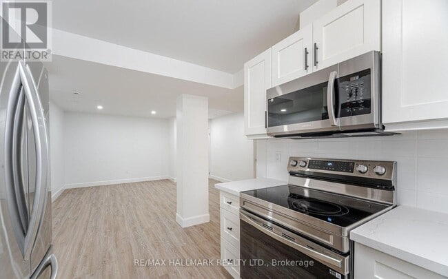 Photo - 283 PORTER - LOWER LEVEL St