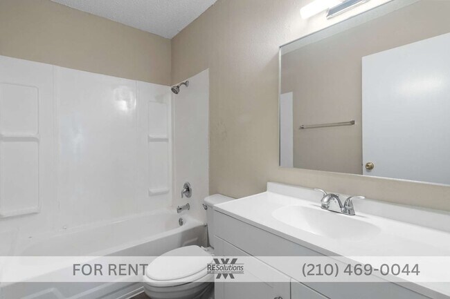 Photo - 8219 Glen Lark