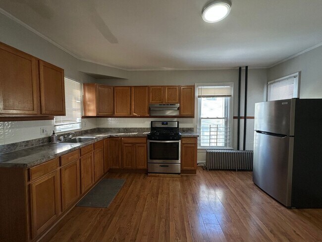 Photo - 54 Division St Unit Apt 1