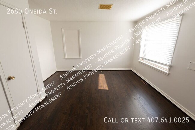 Photo - 2680 Oneida St