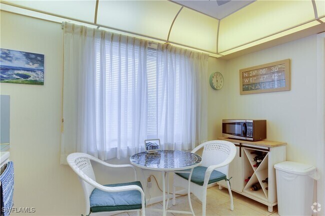 Building Photo - 385 Palm Dr Unit 1732 Rental
