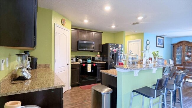 Photo - 35901 Joewood Ave