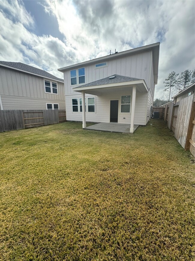 18528 Meadow Point Ln