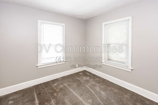854 Eva Ave