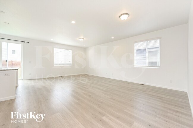 Photo - 14693 Normande Dr