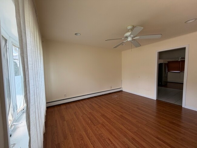 Photo - 38 Island St