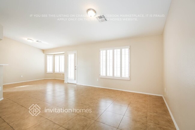 Photo - 8108 Divernon Ave