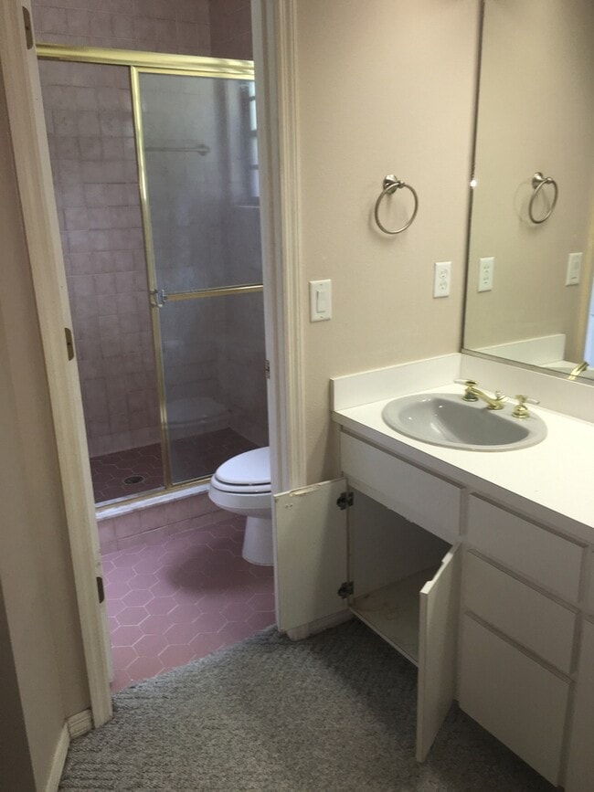 Photo - Three Bedroom Two Bath Home in N Lakeland