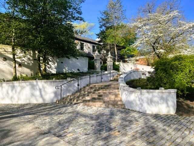 Ardglen Gardens Apartments