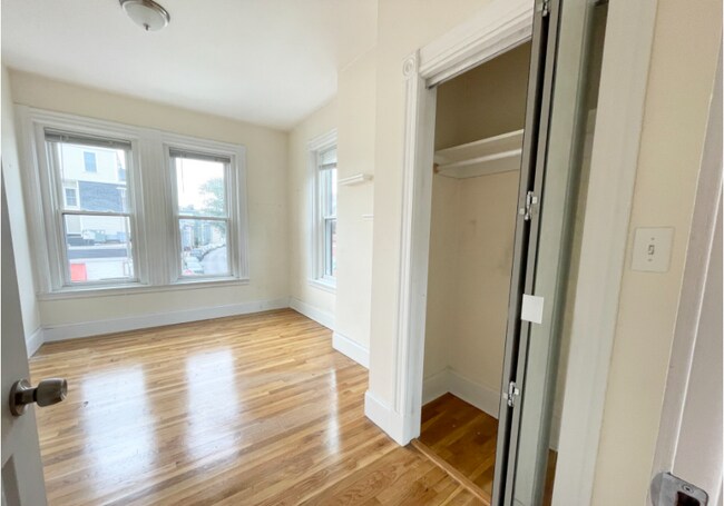 Photo - 92 L St Unit 2