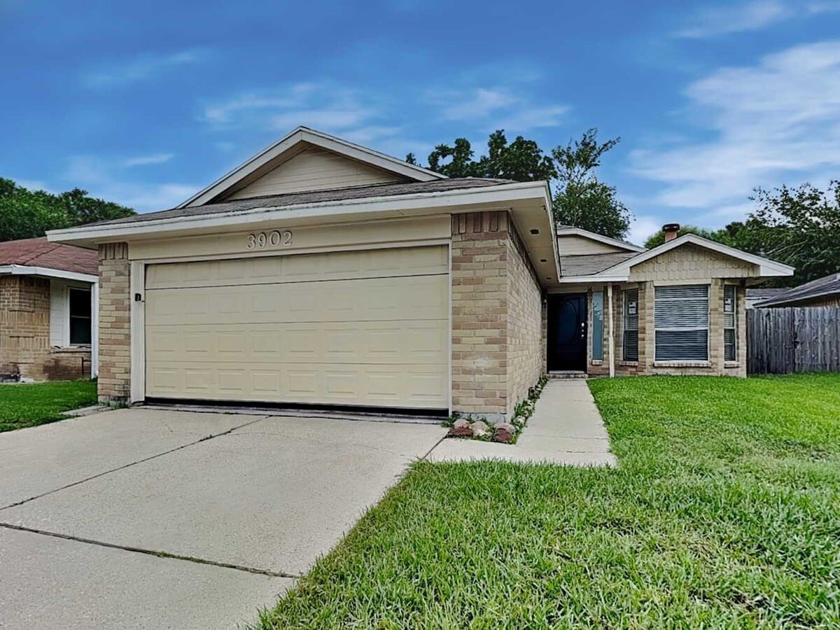 Photo - 3902 Mattingham Dr