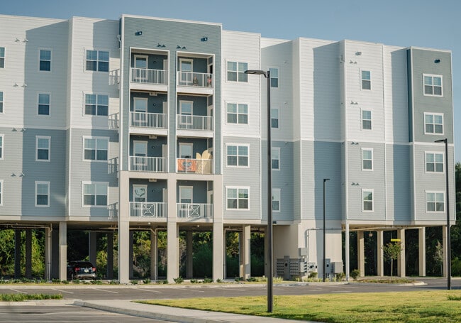 Photo - Sovereign at North Bay