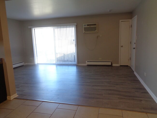 Photo - 8149 83rd Pl Unit 2