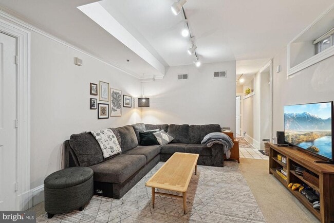 Photo - 1736 18th St NW Unit T2