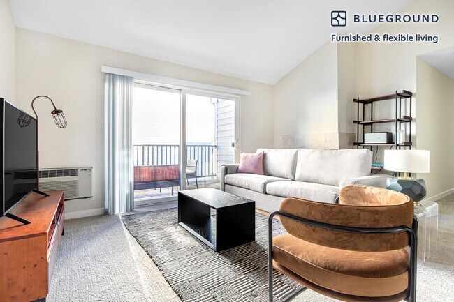 430 Oak Grove Dr Unit SI FL3-ID446
