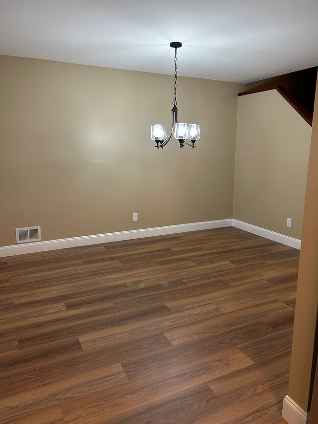 Photo - 13 Inwood Terrace