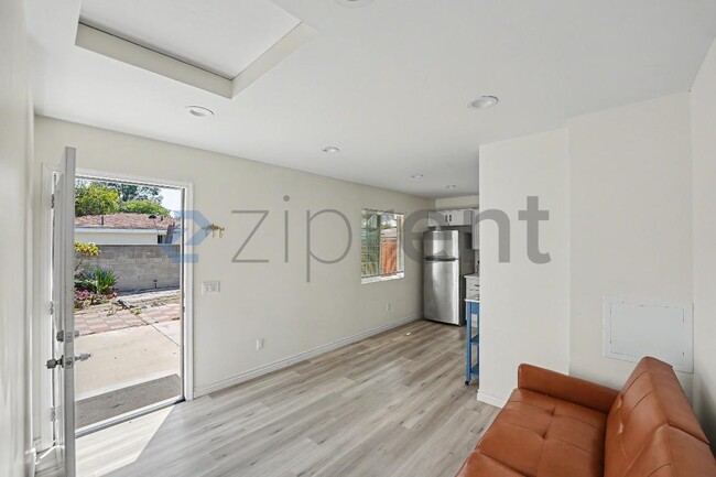 Photo - Unit A