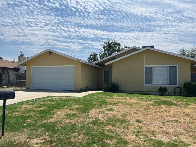 Building Photo - 10917 Cave Ave
