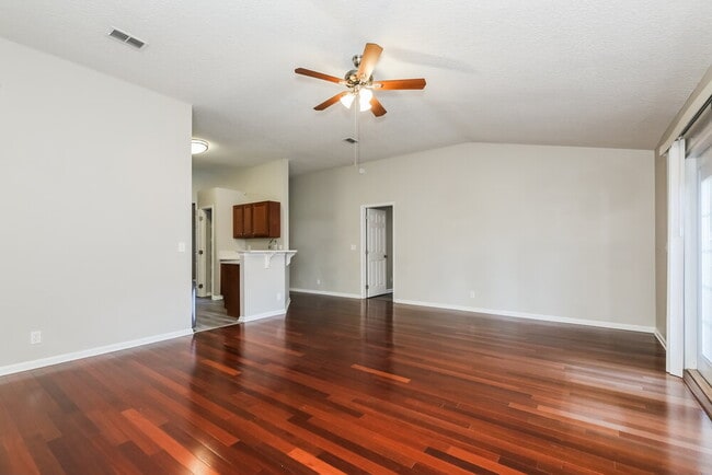 Photo - 12640 Ashmore Green Dr S
