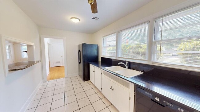 Photo - 3549 Mayfair Rd