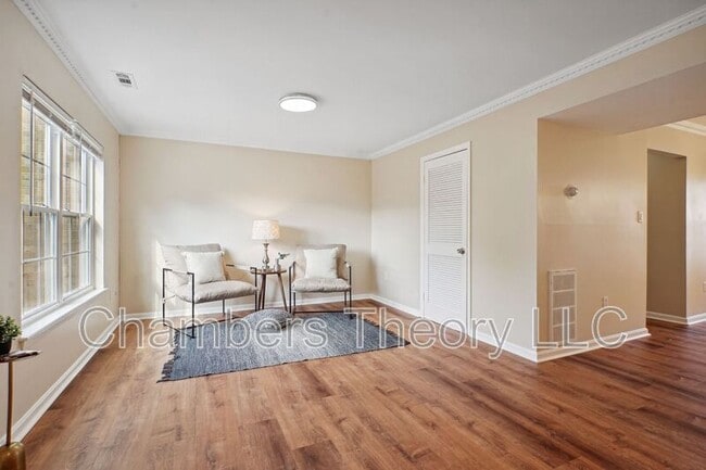 Photo - 9497 Linden Leaf Ct Unidad Circle Woods Condominium #2