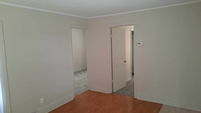 Photo - CUTE 2 BEDROOM FOR LEASE IN MADISON HEIGHTS