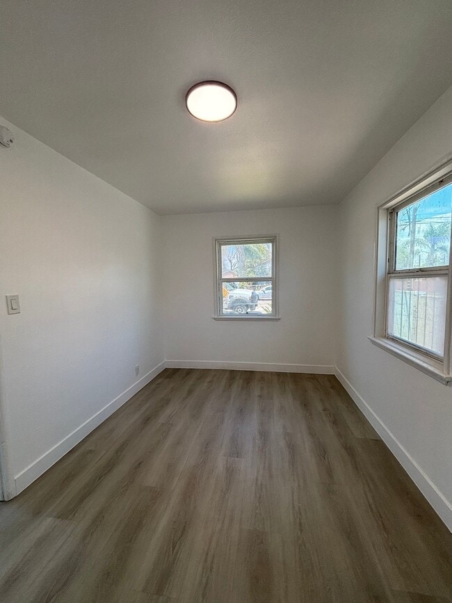 Photo - 1512 W 5th St Unidad 1512