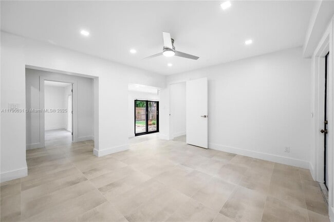 Photo - 551 NE 26th St Apartment
