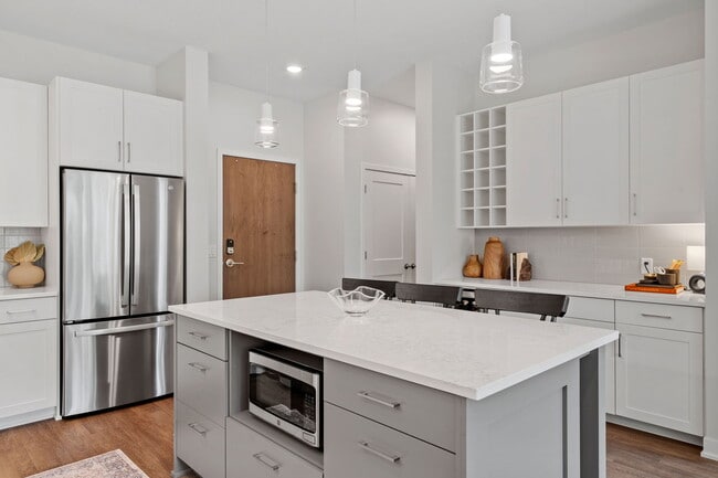 Sullivan - 2 Bed / 2 Bath - 1,199-1,211 Sq.Ft.