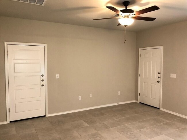 Photo - 1215 Garland Rd