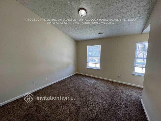 Photo - 170 Meadowridge Dr