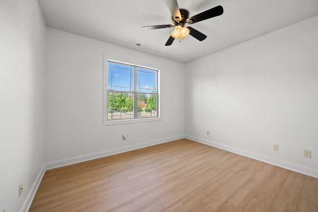 Photo - 73 Old Barn Way