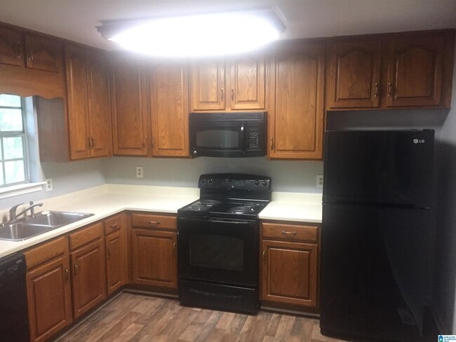 Photo - 516516 Windy Ln