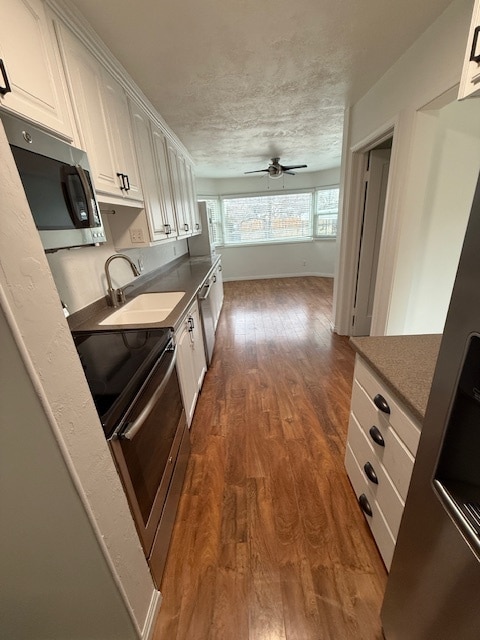 Photo - 2727 E Louise Ave