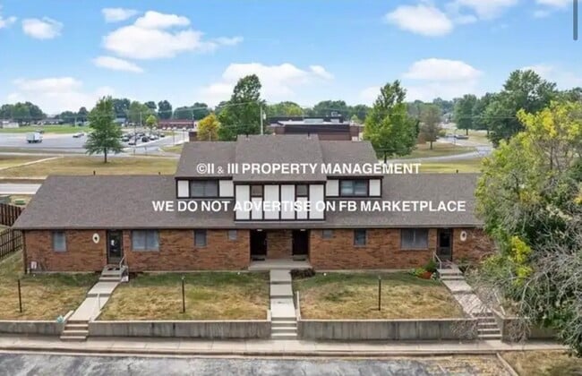 Photo - 1103 Durham Dr