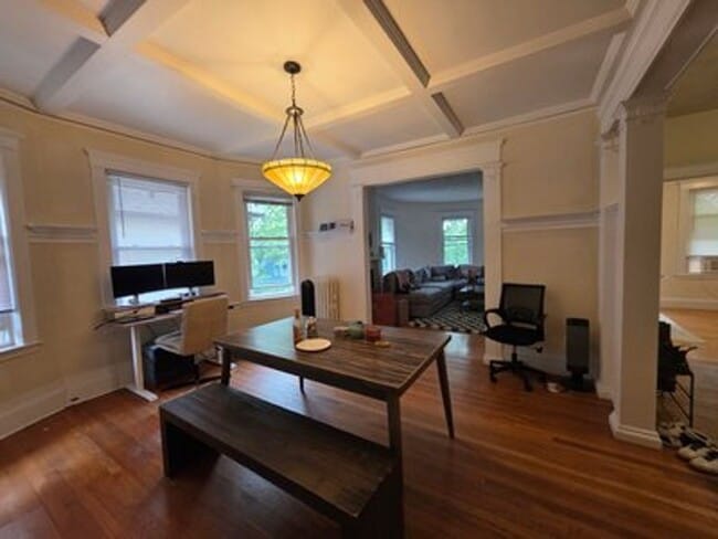 Photo - 201 Rawson Rd