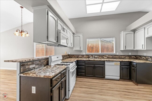 Photo - 1712 Beethoven Way