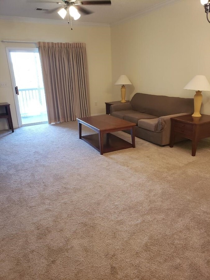 Photo - 332 Kiskadee Loop