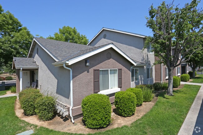 Lakewood Terrace Apartments - Lakewood Terrace Apartments