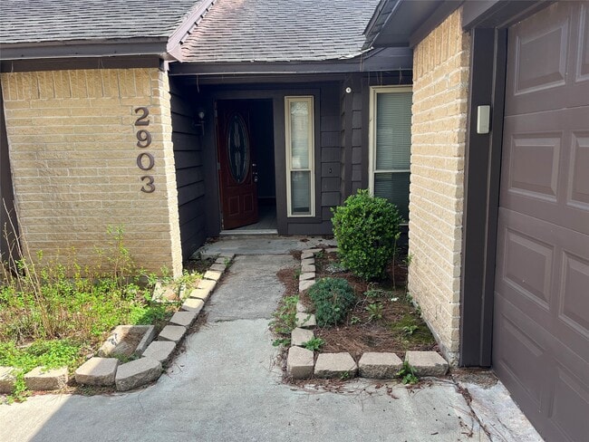 Building Photo - 2903 Williams Grant